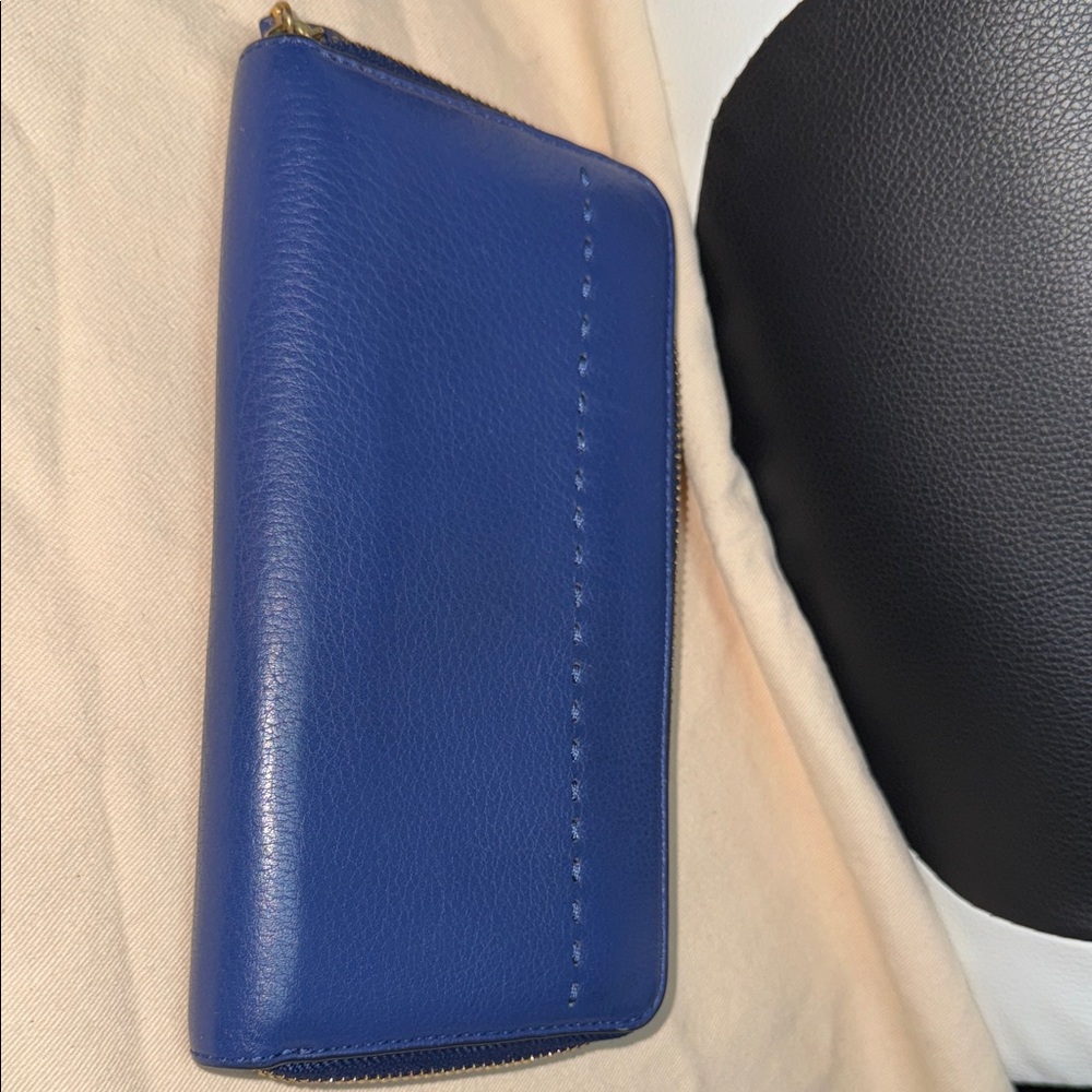 Tory Burch Royal Blue Leather Zip Continental Wallet - Picture 11 of 11